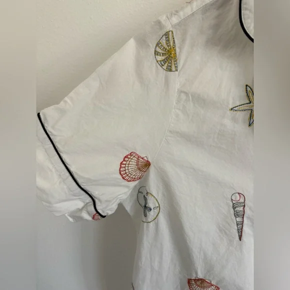 Printfresh Beachy Embroidered Seashell Pajama Top Only Small - Picture 3 of 7
